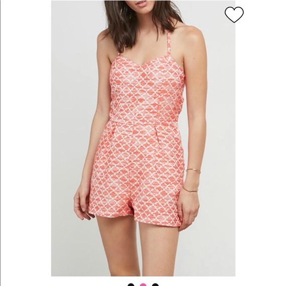 Jack by BB Dakota Coral Halter Romper - Picture 2 of 5